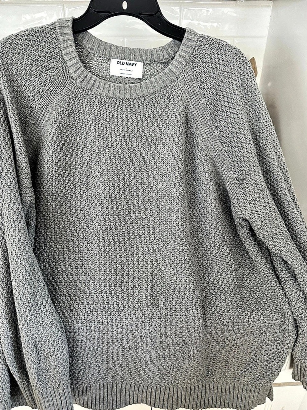 Old Navy Crewneck Knit Sweater in Gray Size Large Like New